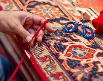 خدمات تخصصی و حرفه ای رفوی فرش در قالیشویی بلوار ابوذر